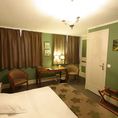 Grand De L'univers Hotel 3*