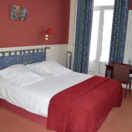 Grand De L'univers 3* Amiens