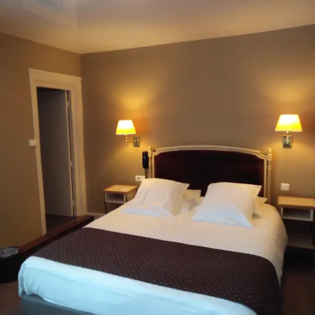 Hotel Grand De L'univers