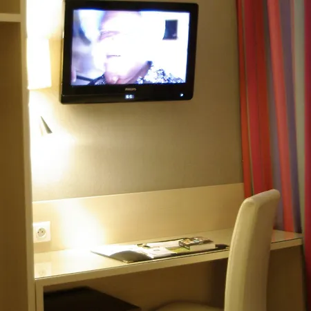 Hotel Grand De L'univers Amiens