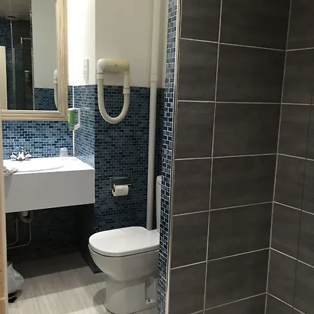 Grand De L'univers Hotel