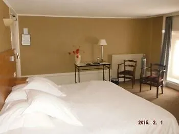 Grand De L'univers Hotel Amiens