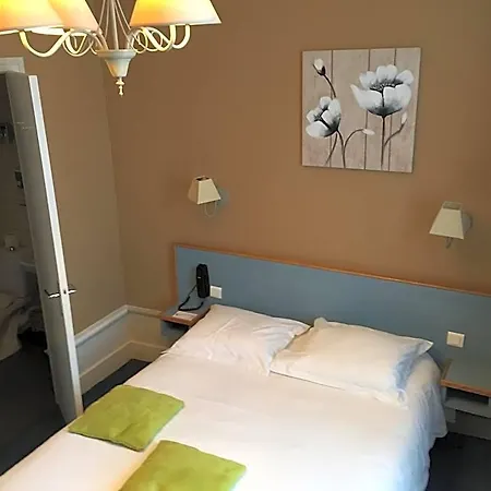 Grand De L'univers Hotel 3*