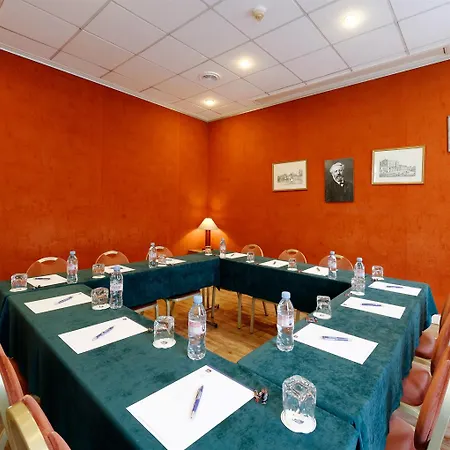 Hotel Grand De L'univers Amiens