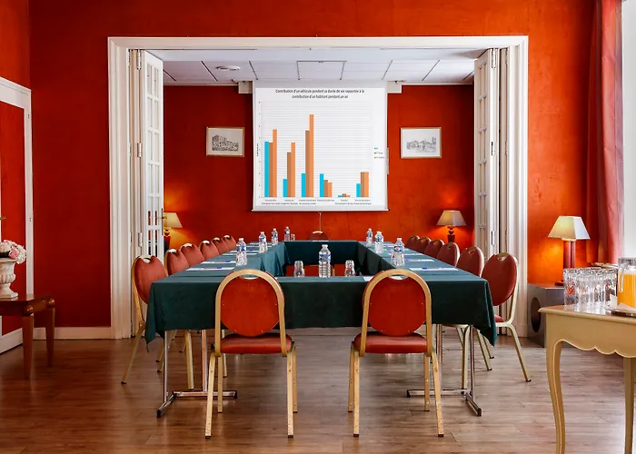 Grand De L'univers Hotel 3*